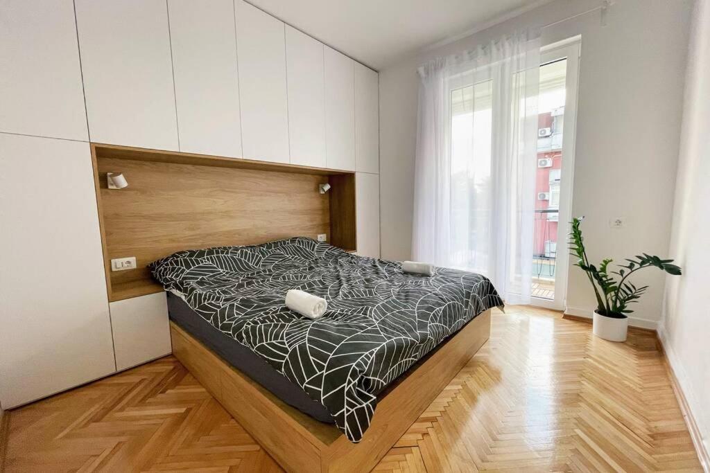 Millennium Bridge Cozy Apartment Top Location Podgorica Bagian luar foto