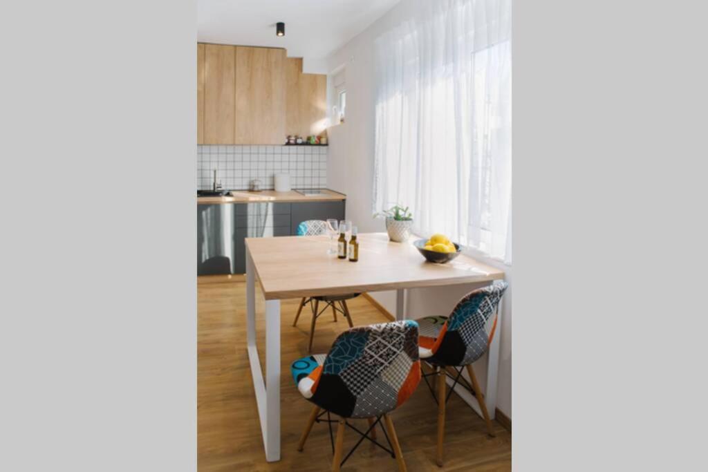 Millennium Bridge Cozy Apartment Top Location Podgorica Bagian luar foto
